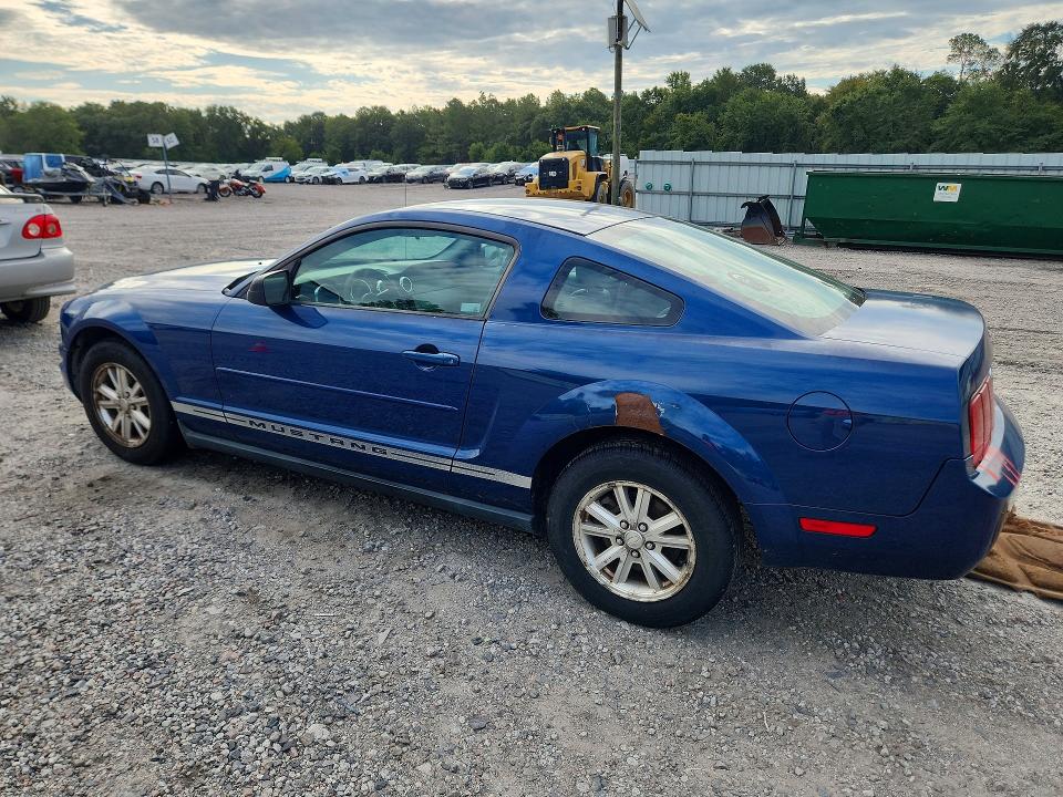 64681806 :رقم المزاد ، 1ZVHT80N085150089 vin ، 2008 Ford Mustang مزاد بيع
