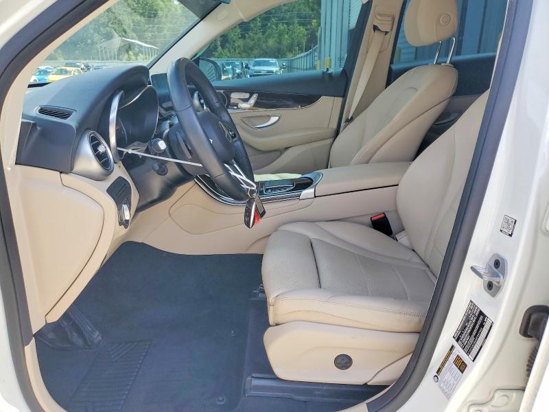 65344966 :رقم المزاد ، W1N0G8DB6MF997944 vin ، 2021 Mercedes-benz Glc مزاد بيع