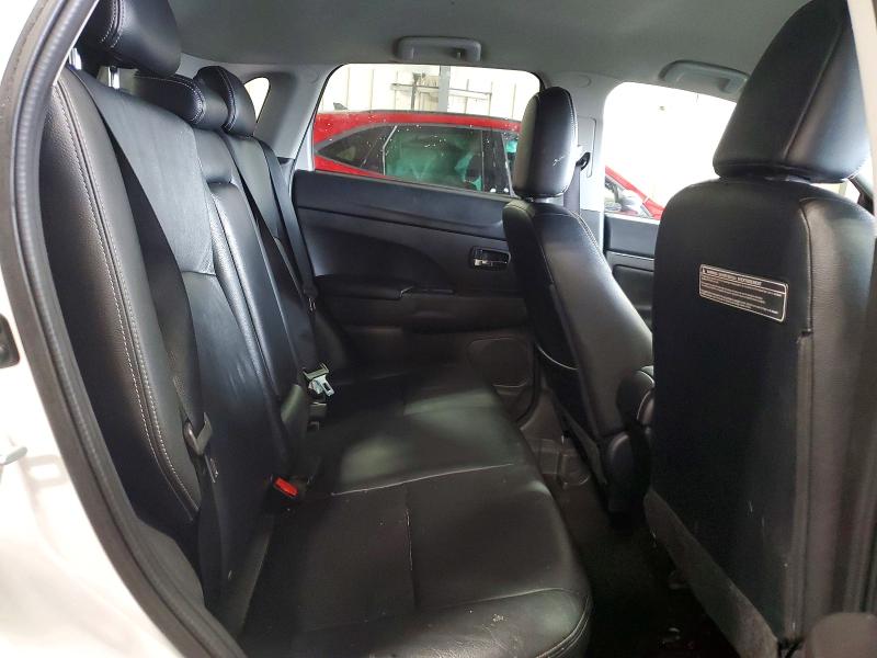 64640886 :رقم المزاد ، 4A4AR4AU7FE007731 vin ، 2015 Mitsubishi Outlander Sport مزاد بيع