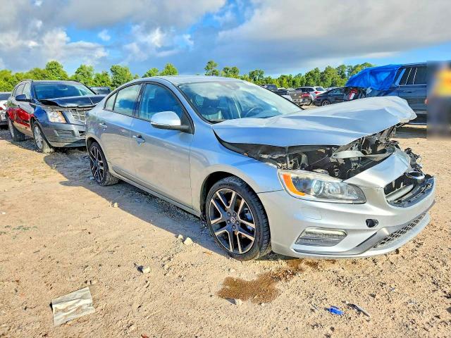 Продажа на аукционе авто 2017 Volvo S60, vin: YV126MFL4H2438188, номер лота: 64505766