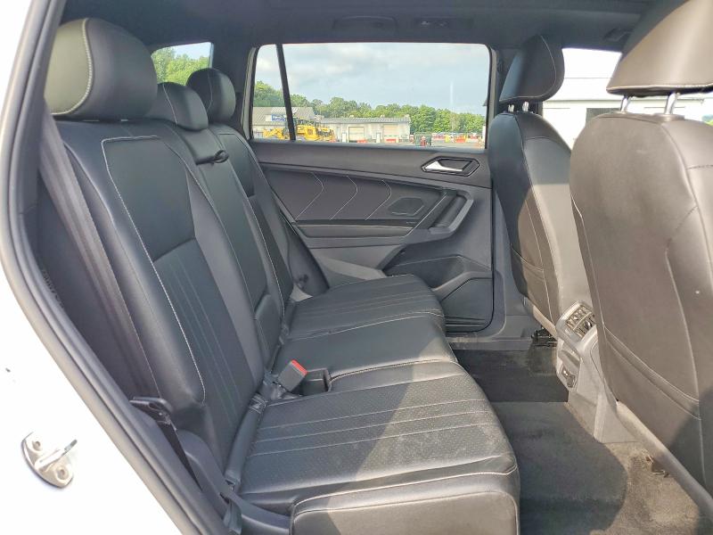Продажа на аукционе авто 2022 Volkswagen Tiguan, vin: 3VV8B7AX6NM175294, номер лота: 65996346