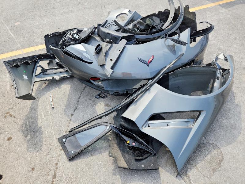 Продажа на аукционе авто 2015 Chevrolet Corvette, vin: 1G1YR2D68F5604614, номер лота: 64193706