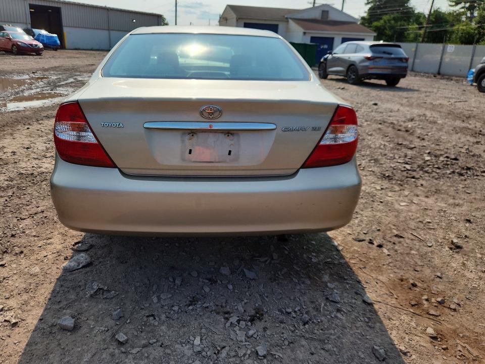 Продаж на аукціоні авто 2004 Toyota Camry, vin: 4T1BE30K84U332520, номер лоту: 64721006