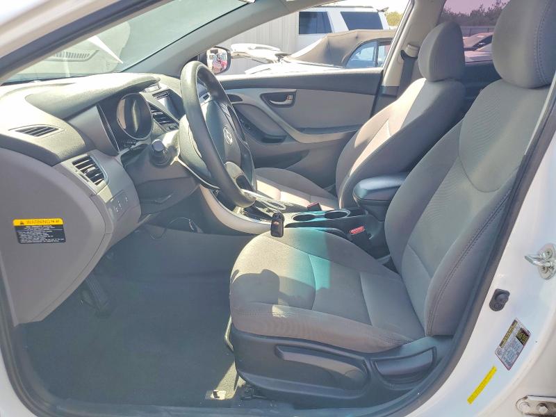 64323186 :رقم المزاد ، 5NPDH4AE9GH709454 vin ، 2016 Hyundai Elantra مزاد بيع
