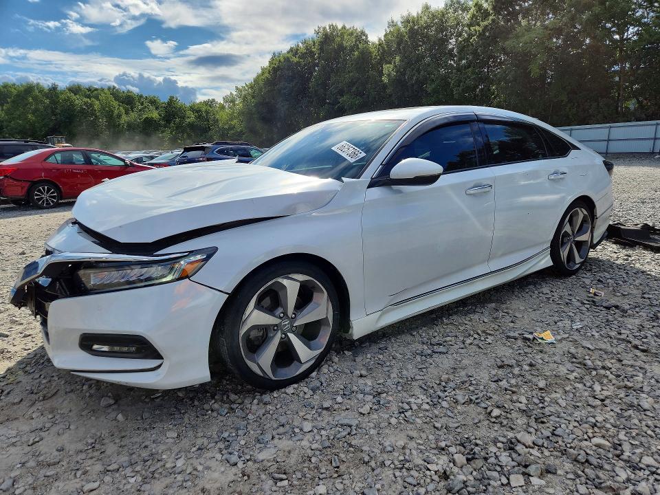 2019 Honda Accord მანქანა იყიდება აუქციონზე, vin: 1HGCV2F93KA015980, აუქციონის ნომერი: 66257366