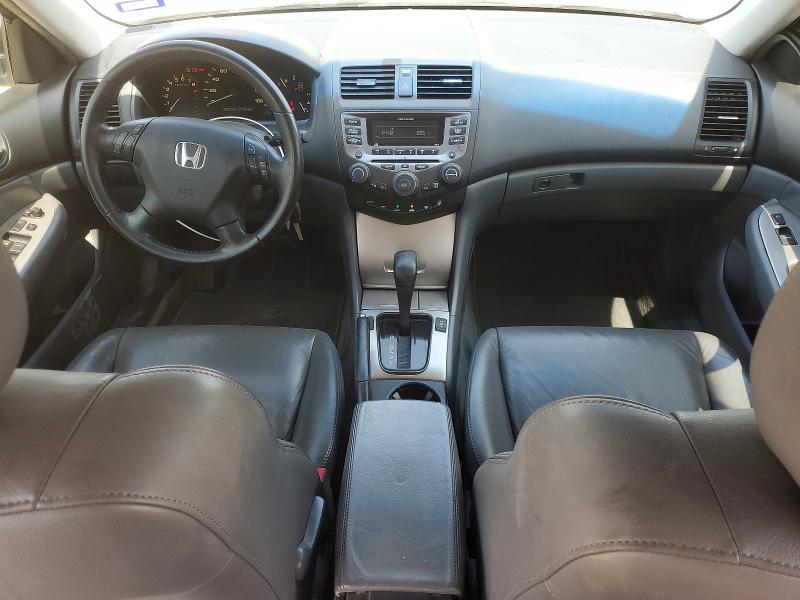 2006 Honda Accord მანქანა იყიდება აუქციონზე, vin: 1HGCM56806A097605, აუქციონის ნომერი: 63879946