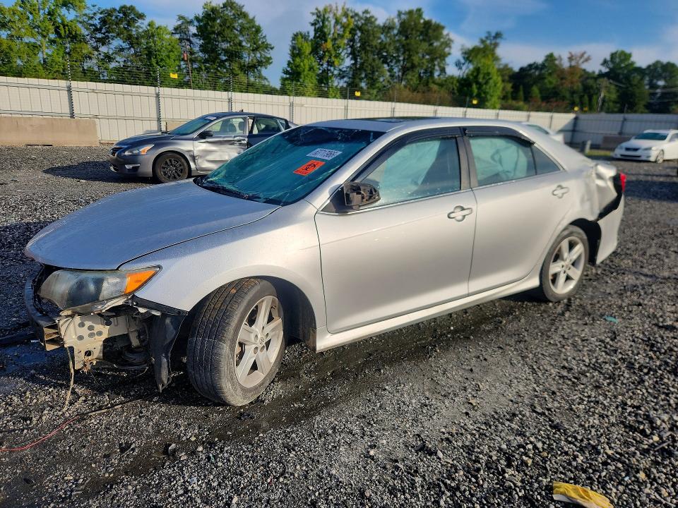 2012 Toyota Camry მანქანა იყიდება აუქციონზე, vin: 4T1BF1FK1CU127385, აუქციონის ნომერი: 63717966