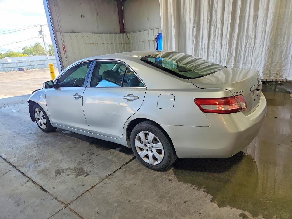 67091586 :رقم المزاد ، 4T1BF3EK8BU134071 vin ، 2011 Toyota Camry مزاد بيع