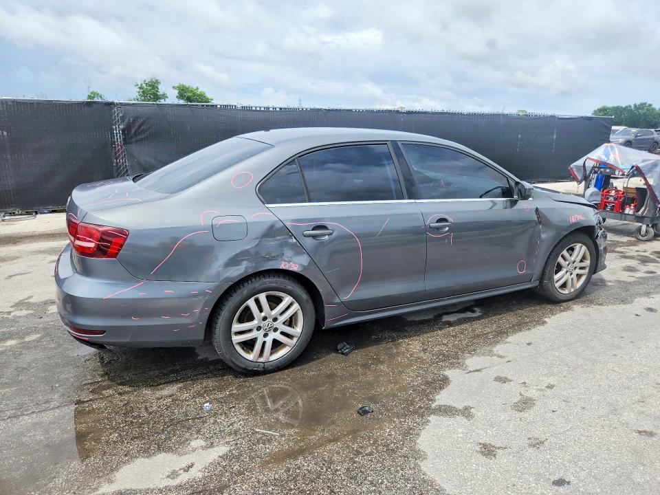 Aukcja sprzedaży 2017 Volkswagen Jetta, vin: 3VW2B7AJ9HM325349, numer aukcji: 64215686