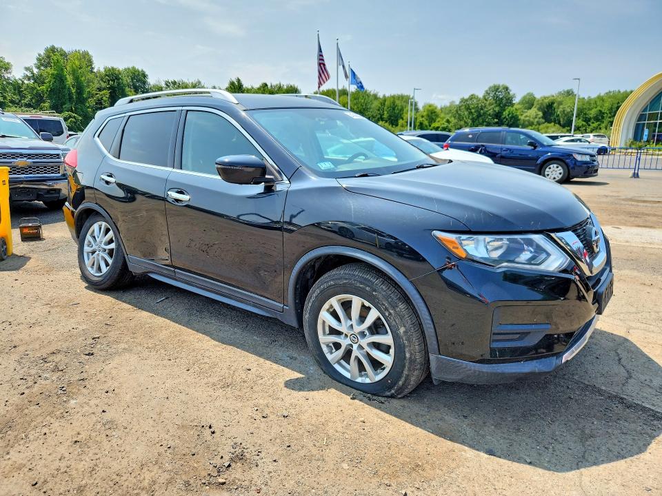 Продажа на аукционе авто 2017 Nissan Rogue, vin: KNMAT2MV0HP528816, номер лота: 64306356