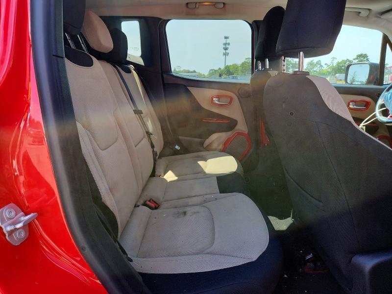 66697666 :رقم المزاد ، ZACCJBBT4FPC00654 vin ، 2015 Jeep Renegade مزاد بيع