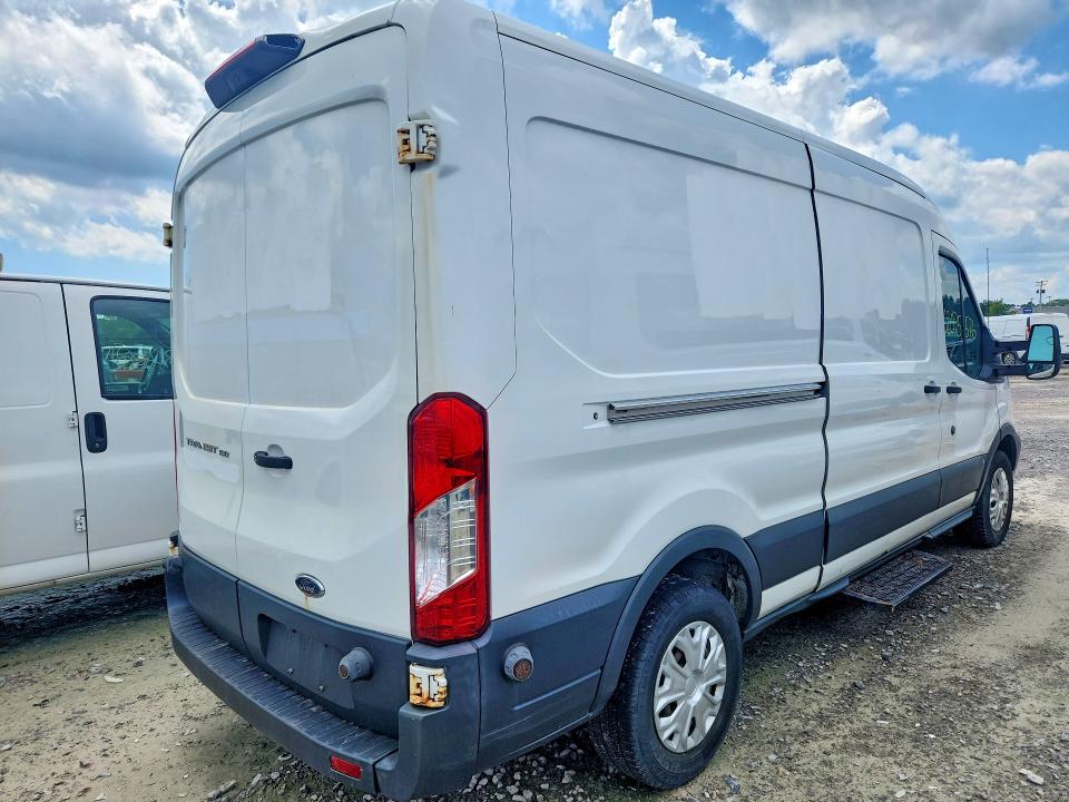 Aukcja sprzedaży 2018 Ford Trans 150, vin: 1FTYE2CM2JKA16477, numer aukcji: 62075576