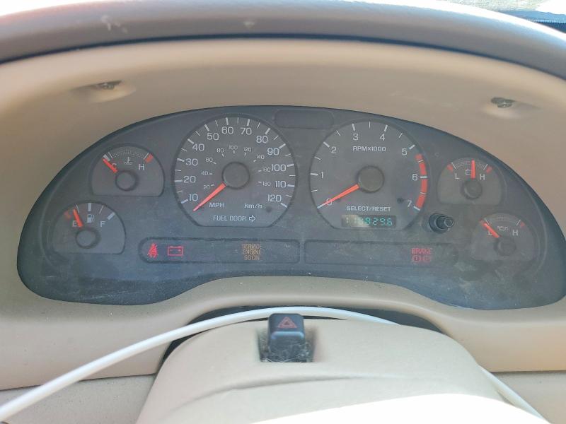 Продажа на аукционе авто 2000 Ford Mustang, vin: 1FAFP4047YF135376, номер лота: 63605976
