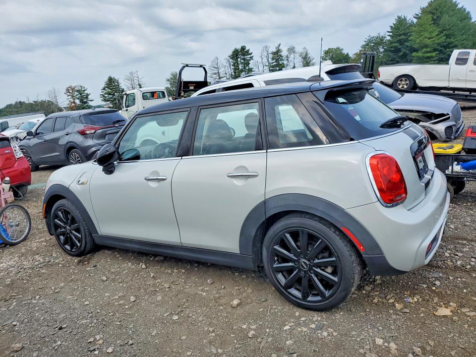 2016 Mini Cooper მანქანა იყიდება აუქციონზე, vin: WMWXU3C57G2D30227, აუქციონის ნომერი: 64961116