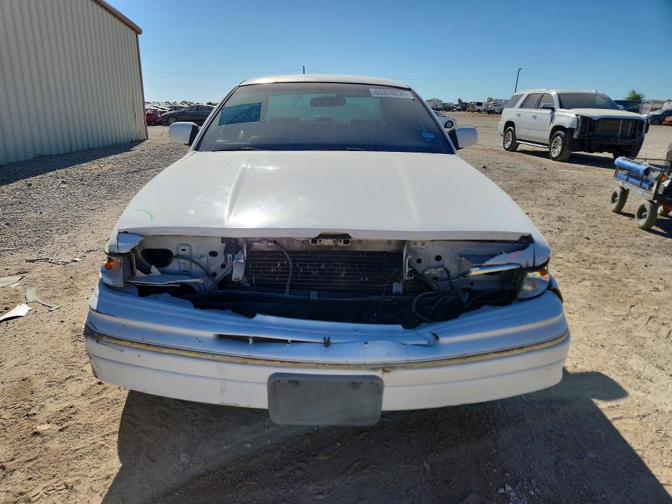 Продажа на аукционе авто 1993 Ford Crown Victoria, vin: 2FALP74W5PX191402, номер лота: 65378236