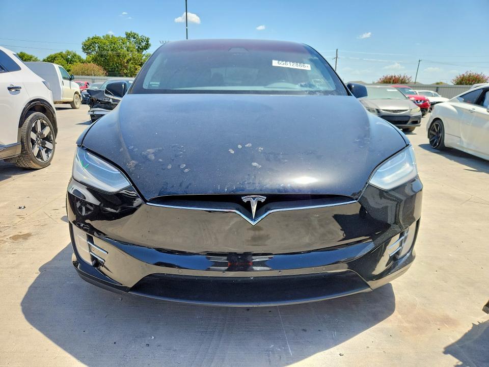 Продаж на аукціоні авто 2018 Tesla Model X, vin: 5YJXCBE48JF091373, номер лоту: 65812886