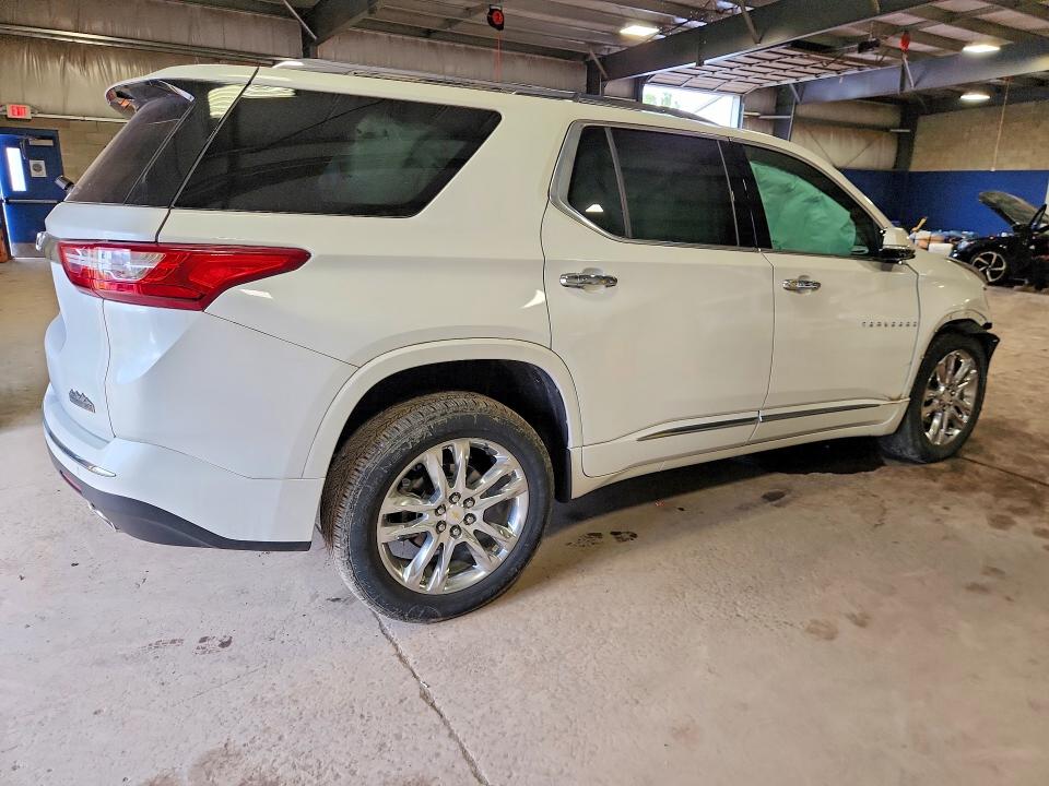 Продаж на аукціоні авто 2019 Chevrolet Traverse, vin: 1GNEVJKW6KJ152089, номер лоту: 65788496