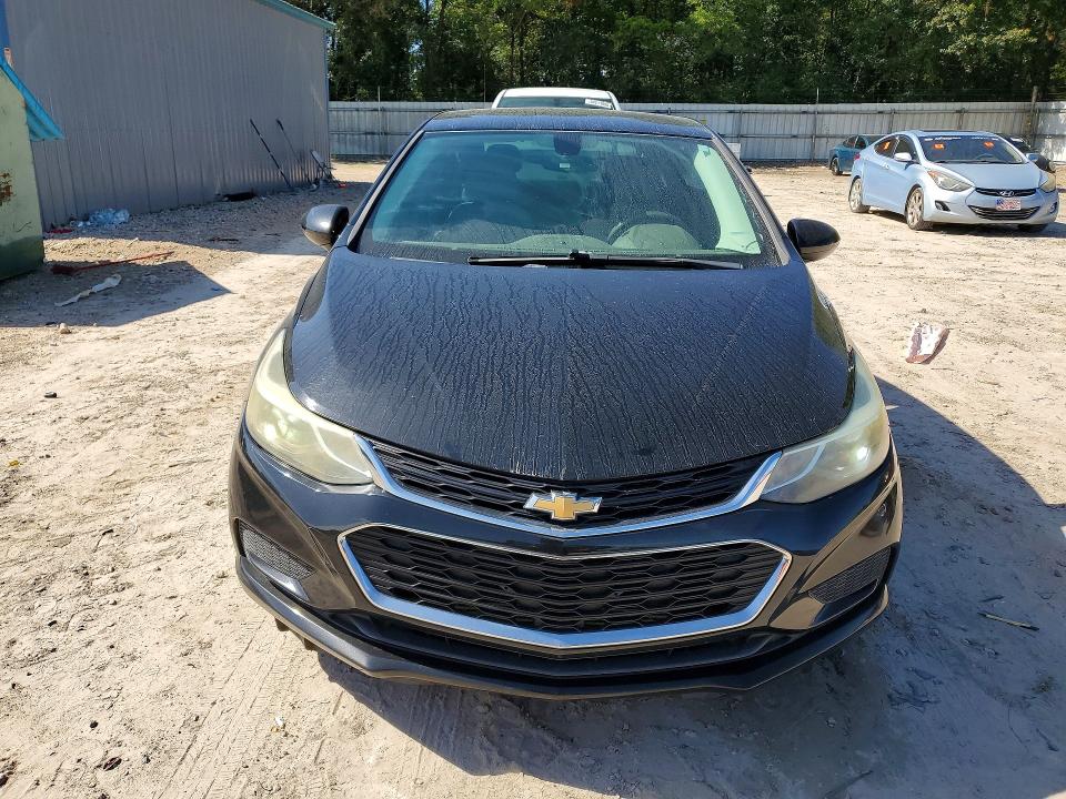64290826 :رقم المزاد ، 1G1BE5SM4G7312632 vin ، 2016 Chevrolet Cruze مزاد بيع