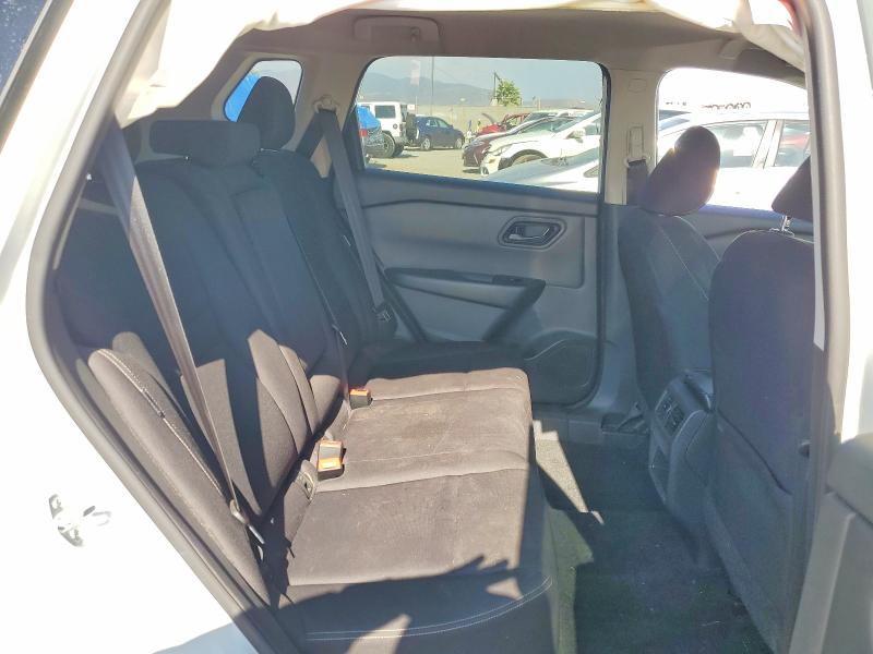 64674286 :رقم المزاد ، 5N1BT3AA0RC671684 vin ، 2024 Nissan Rogue مزاد بيع