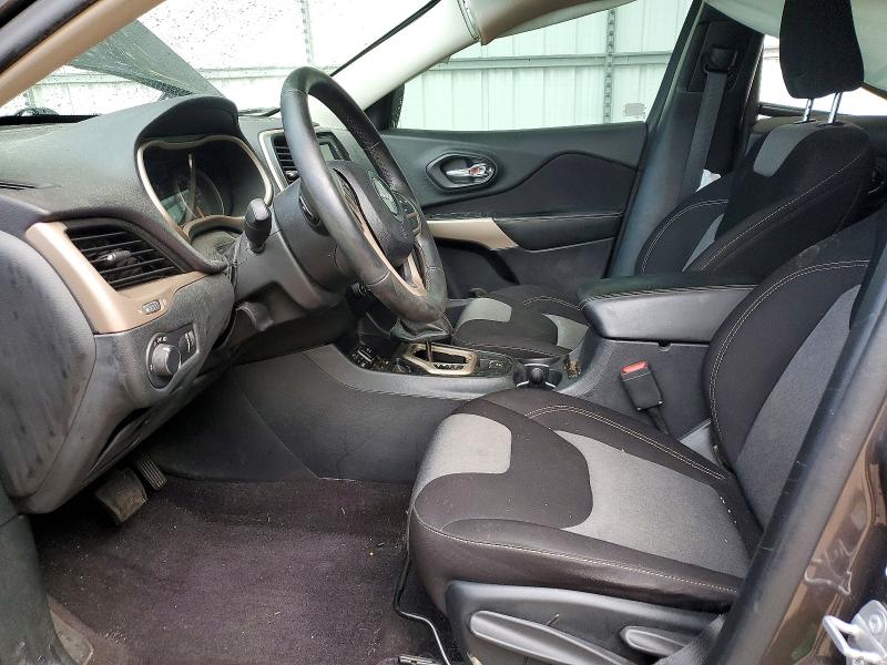 64249266 :رقم المزاد ، 1C4PJLAB3HW666971 vin ، 2017 Jeep Cherokee مزاد بيع