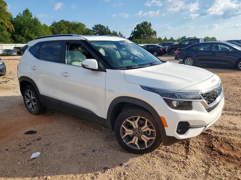 Продаж на аукціоні авто 2023 Kia Seltos, vin: KNDERCAA0P7406897, номер лоту: 64793996