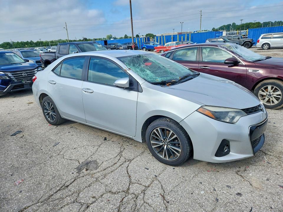 63296726 :رقم المزاد ، 2T1BURHE5FC442823 vin ، 2015 Toyota Corolla مزاد بيع