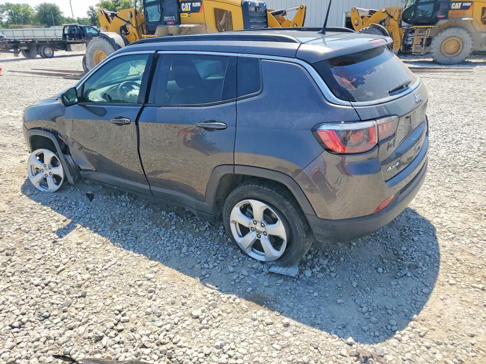 64059876 :رقم المزاد ، 3C4NJDBB0JT155046 vin ، 2018 Jeep Compass مزاد بيع