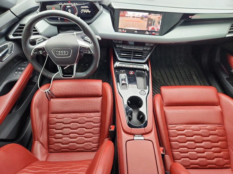61943126 :رقم المزاد ، WAUFJBFW2P7003432 vin ، 2023 Audi E-tron Gt مزاد بيع