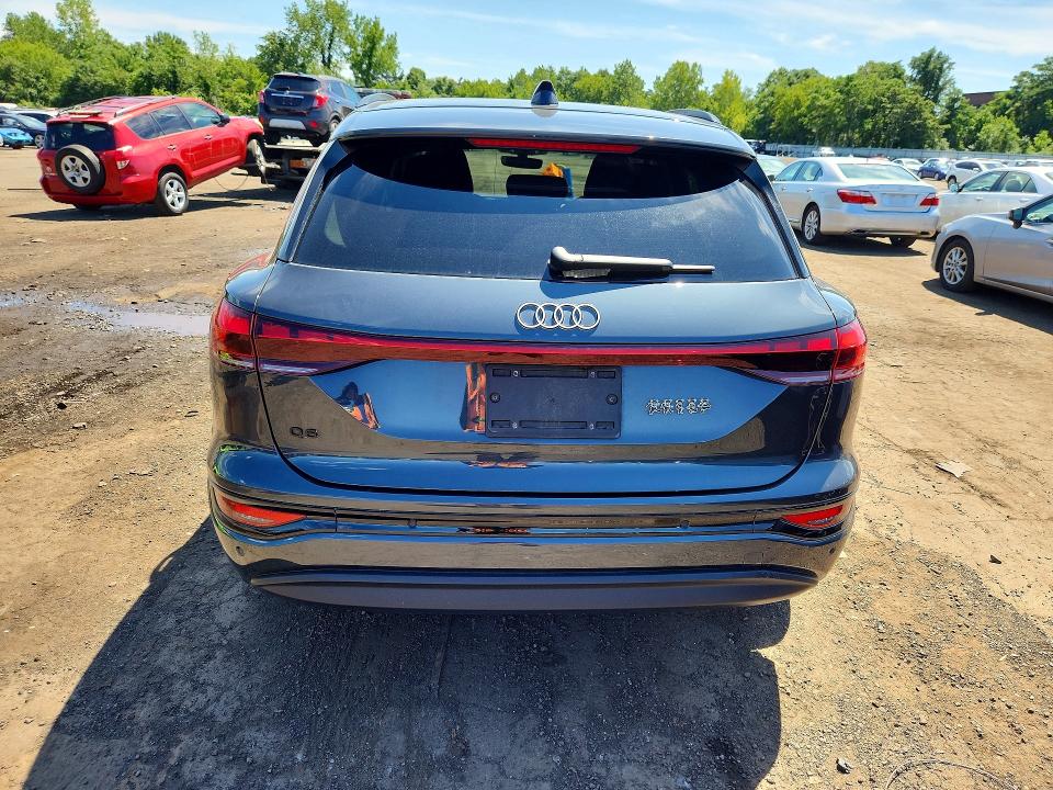 Продажа на аукционе авто 2025 Audi Q6 E-tron, vin: WA124BGF7SA021745, номер лота: 61878386