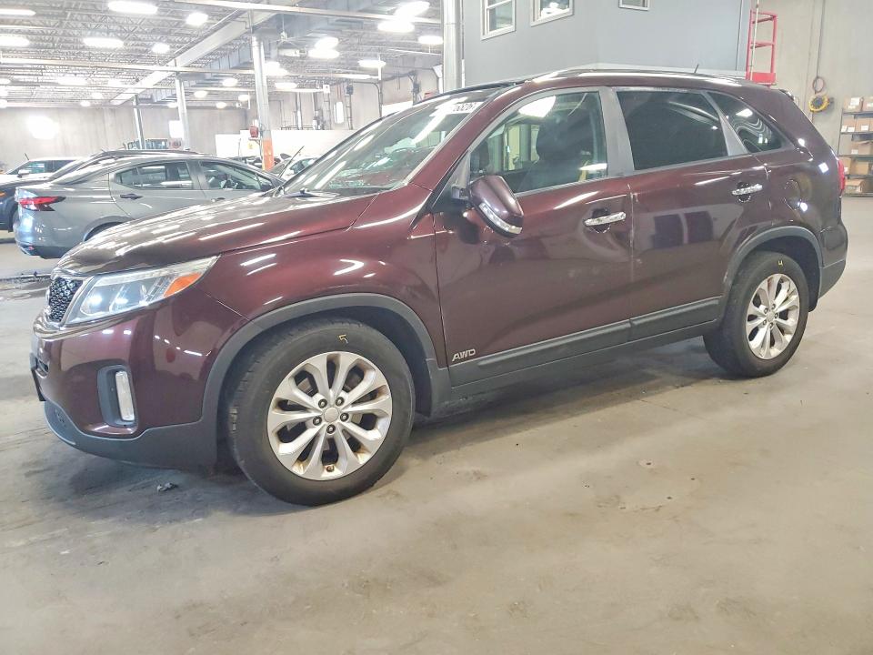 Продажа на аукционе авто 2015 Kia Sorento, vin: 5XYKUDA75FG647335, номер лота: 63616826
