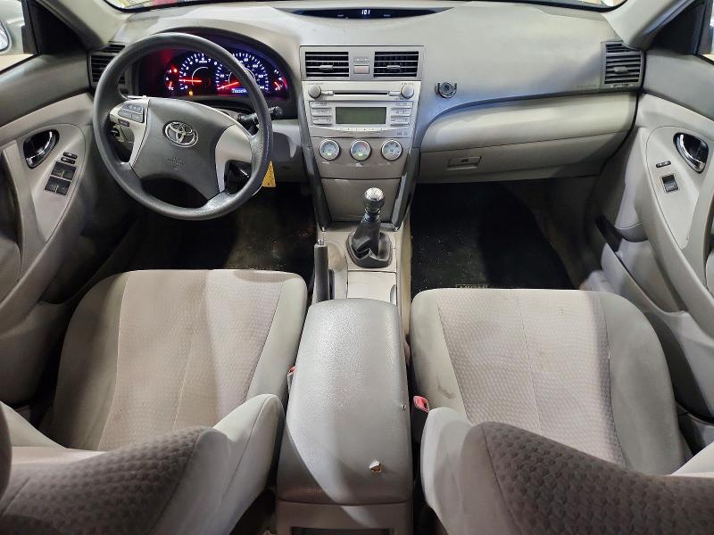 2010 Toyota Camry მანქანა იყიდება აუქციონზე, vin: 4T1BF3EK1AU031072, აუქციონის ნომერი: 64254576