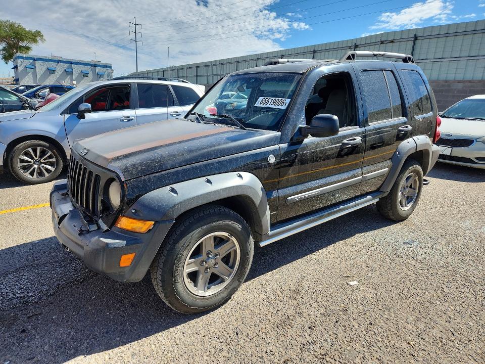 65619006 :رقم المزاد ، 1J4GL38K65W704473 vin ، 2005 Jeep Liberty مزاد بيع