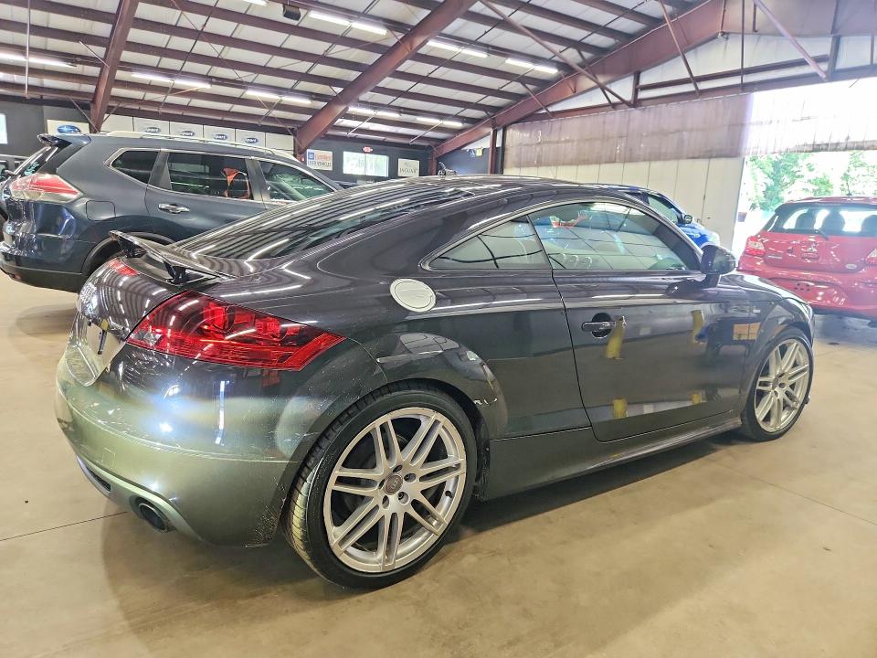 Продажа на аукционе авто 2011 Audi Tt, vin: TRUBFAFK1B1018483, номер лота: 64201996
