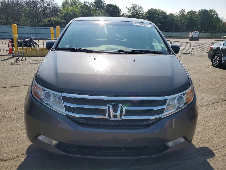 64333646 :رقم المزاد ، 5FNRL5H49CB055300 vin ، 2012 Honda Odyssey مزاد بيع