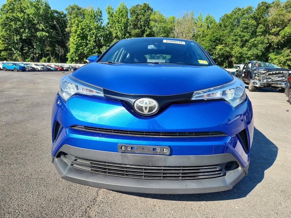 65660216 :رقم المزاد ، NMTKHMBX7KR078261 vin ، 2019 Toyota C-hr مزاد بيع