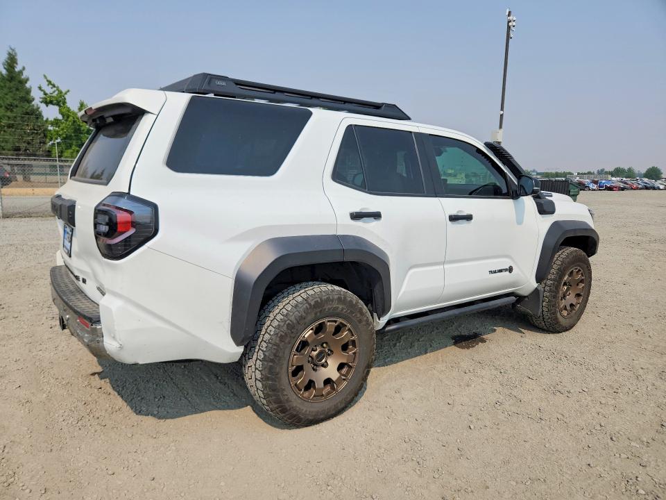 Продажа на аукционе авто 2025 Toyota 4runner, vin: JTEVB5BR8S5006560, номер лота: 60245896