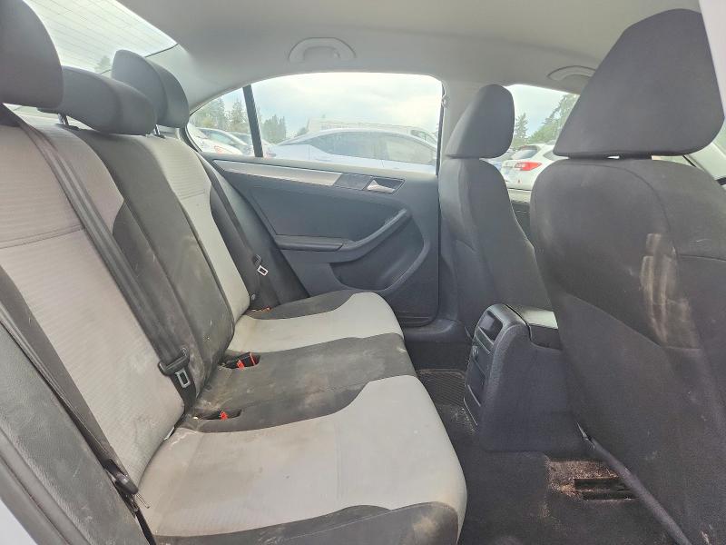 Продажа на аукционе авто 2017 Volkswagen Jetta, vin: 3VW167AJ5HM348692, номер лота: 66587296