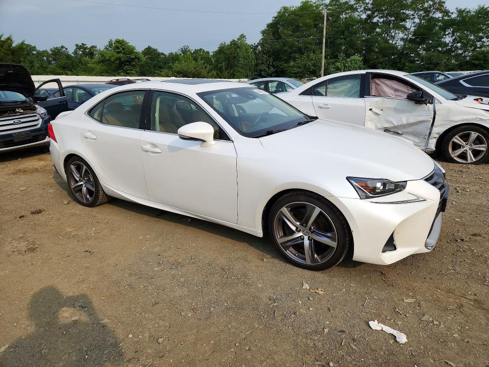64497736 :رقم المزاد ، JTHC81D22J5030708 vin ، 2018 Lexus Is مزاد بيع