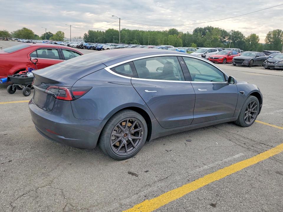 2018 Tesla Model 3 მანქანა იყიდება აუქციონზე, vin: 5YJ3E1EA2JF036541, აუქციონის ნომერი: 65411176