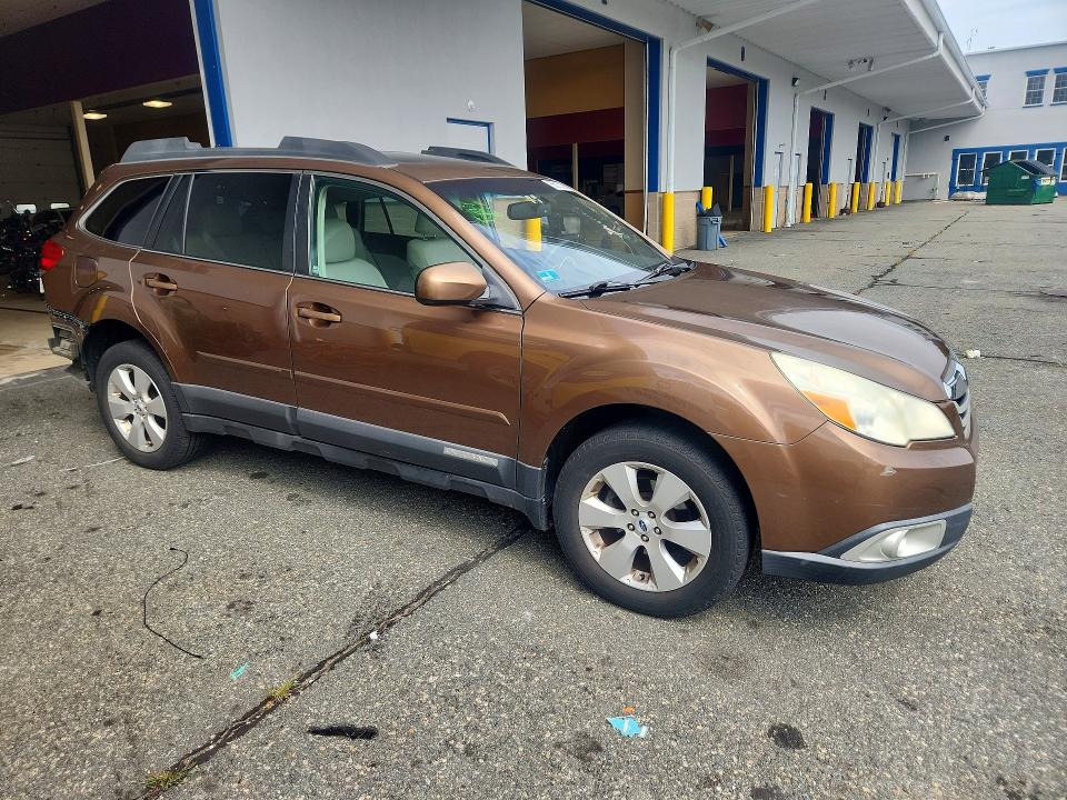 2011 Subaru Outback მანქანა იყიდება აუქციონზე, vin: 4S4BRBKC3B3442592, აუქციონის ნომერი: 66013206