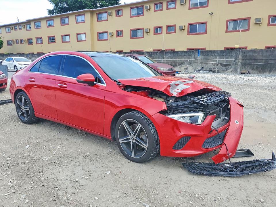 2019 Mercedes-benz A მანქანა იყიდება აუქციონზე, vin: WDD3G4EB8KW022330, აუქციონის ნომერი: 63945656