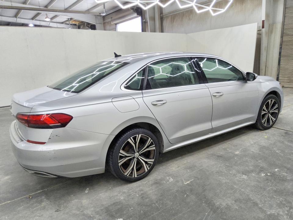 2021 Volkswagen Passat მანქანა იყიდება აუქციონზე, vin: 1VWSA7A33MC008280, აუქციონის ნომერი: 57863016