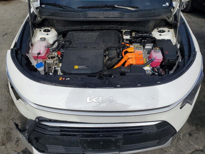 63441616 :رقم المزاد ، KNDCP3LE7T5330940 vin ، 2026 Kia Niro مزاد بيع