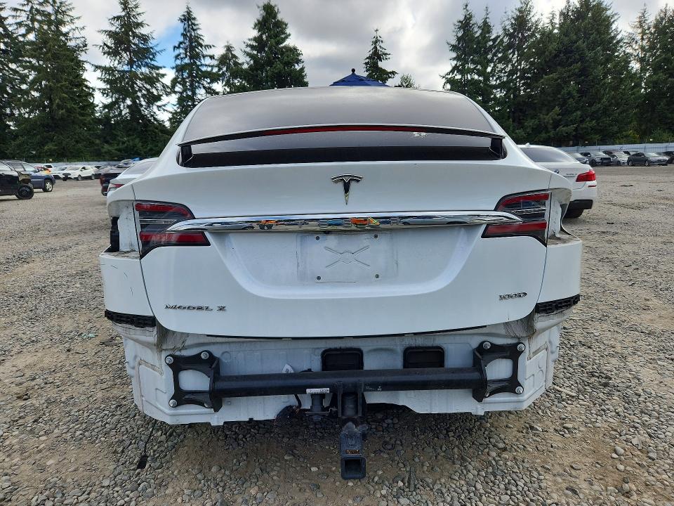 63329846 :رقم المزاد ، 5YJXCAE23KF157631 vin ، 2019 Tesla Model X مزاد بيع