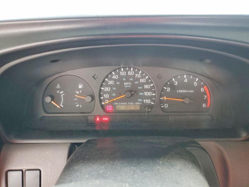 Продажа на аукционе авто 2000 Nissan Frontier, vin: 1N6DD26S7YC338965, номер лота: 58104676