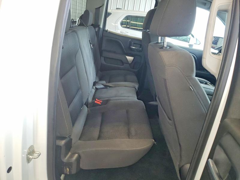 Продаж на аукціоні авто 2018 Chevrolet Silverado, vin: 2GCVKREC2J1108004, номер лоту: 64185176