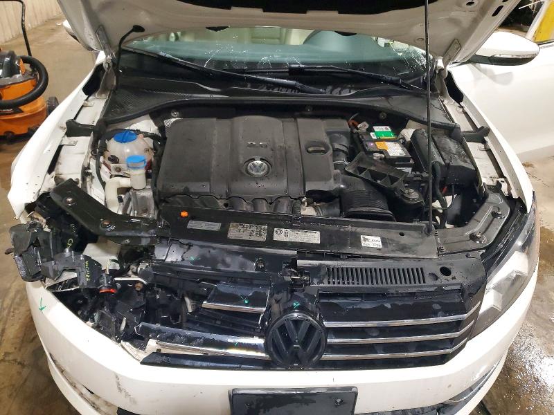 66270496 :رقم المزاد ، 1VWBP7A32CC095215 vin ، 2012 Volkswagen Passat مزاد بيع