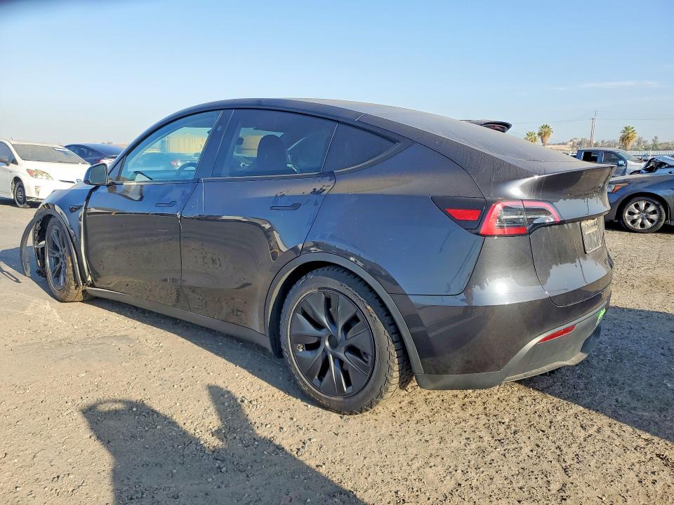 Продаж на аукціоні авто 2025 Tesla Model Y, vin: 7SAYGDEE0SF216643, номер лоту: 63767196