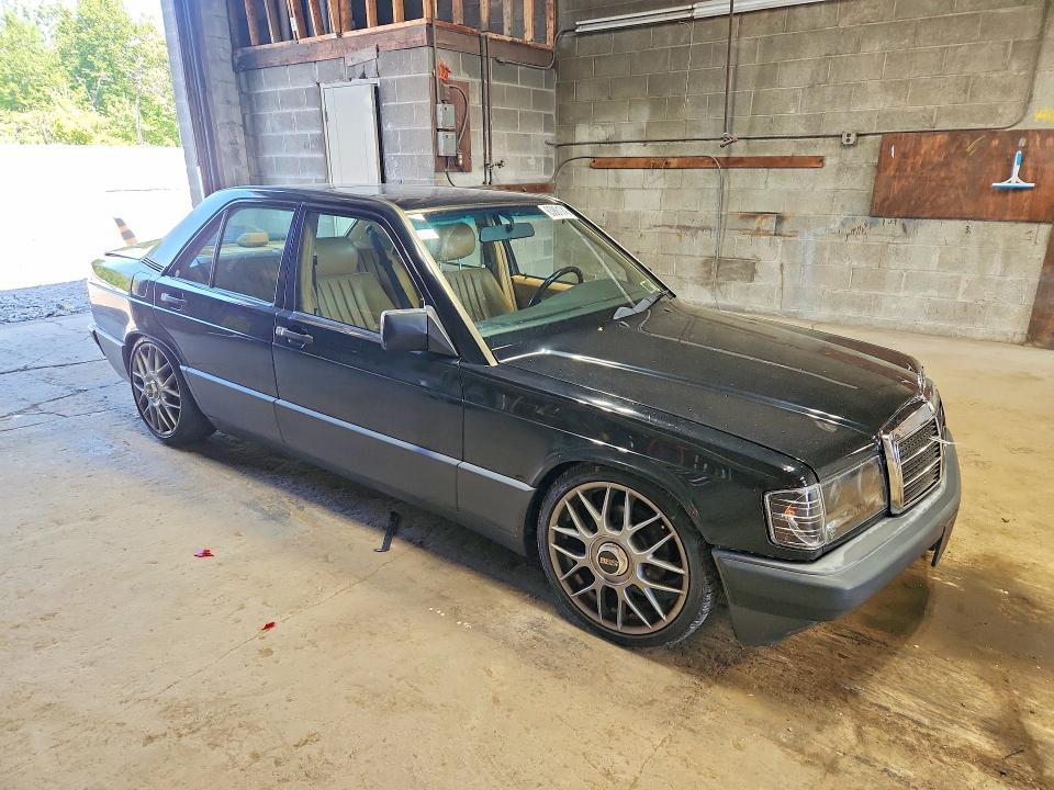 63881746 :رقم المزاد ، WDBDA29D9PG029786 vin ، 1993 Mercedes-benz 190 مزاد بيع
