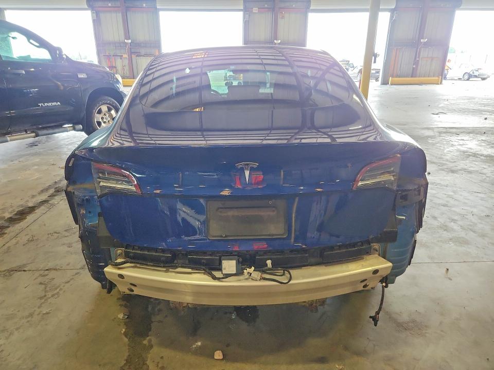 63875386 :رقم المزاد ، 5YJ3E1EA8LF631090 vin ، 2020 Tesla Model 3 مزاد بيع